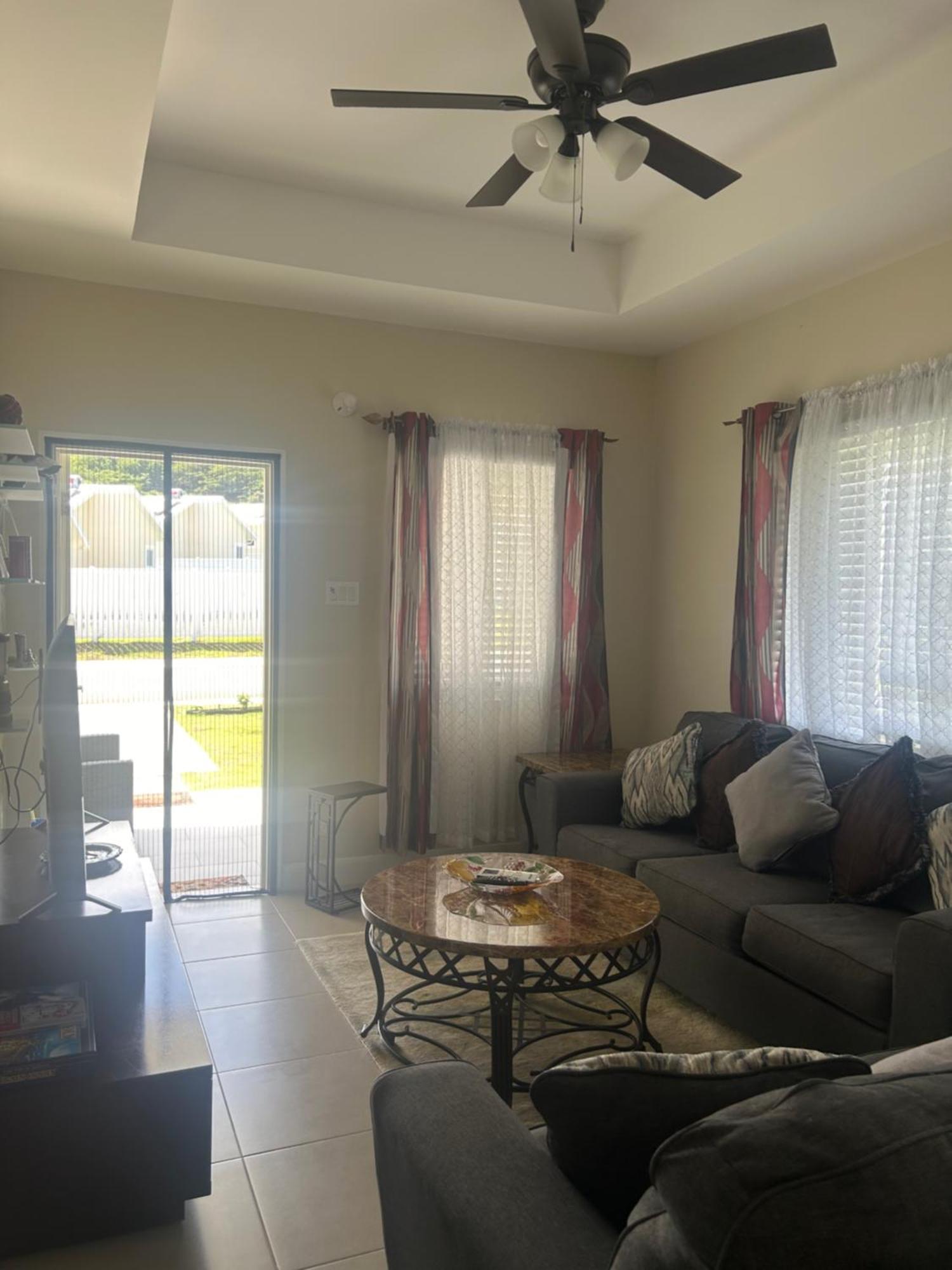 Seamist Villa @Oceanpointe Lucea Comfy 2Br W/Pool Gym & Parking Экстерьер фото